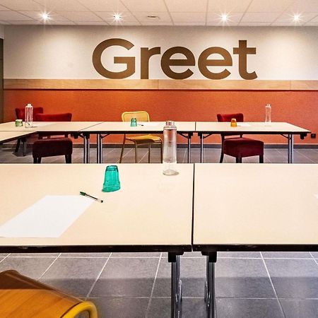 Greet Hotel Massieux Lyon Nord Buitenkant foto