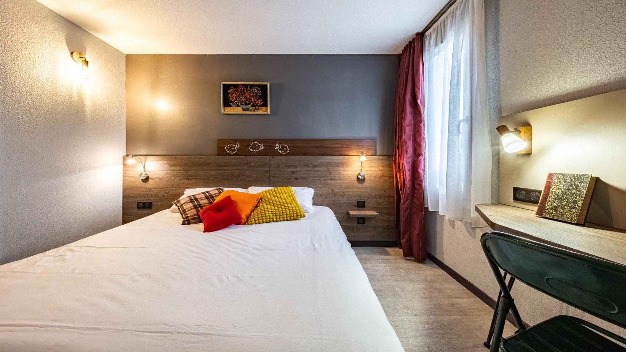 Greet Hotel Massieux Lyon Nord Buitenkant foto