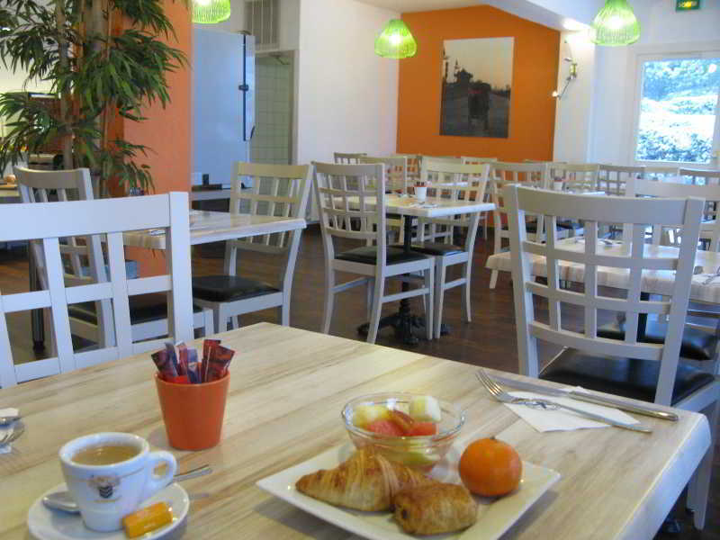 Greet Hotel Massieux Lyon Nord Buitenkant foto